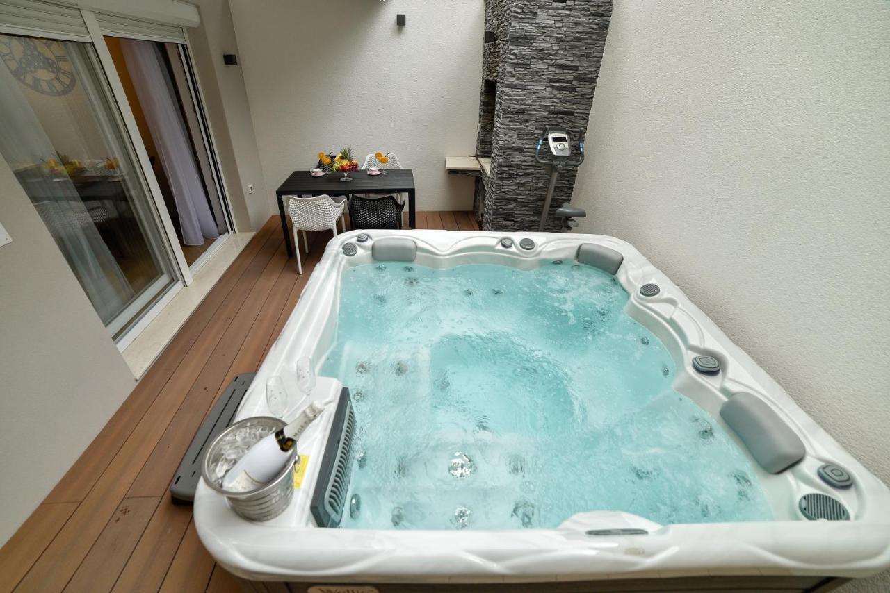 Luxury Apartment Knezovic Sinj Luaran gambar